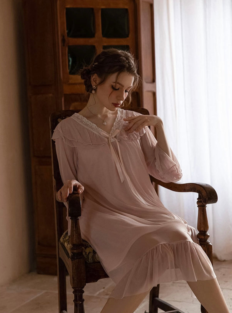 Royal Style Lace Long Dress