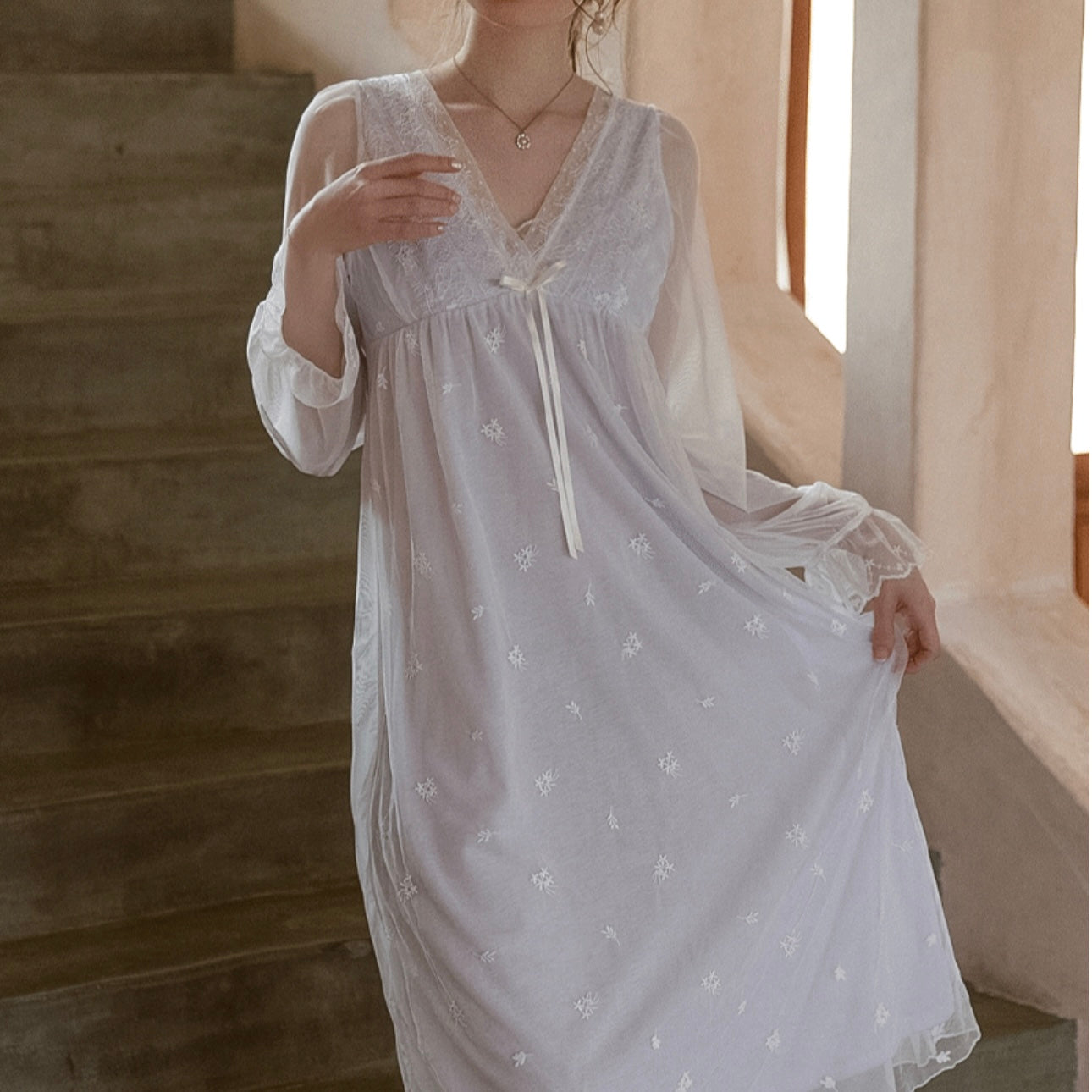Royal Style Lace Long Dress