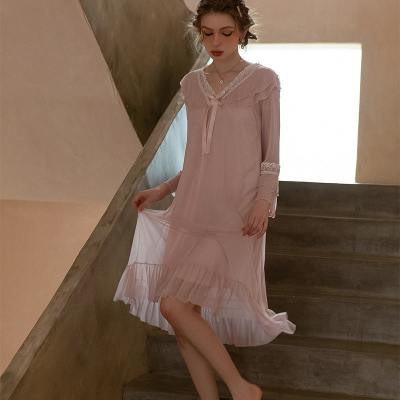 Royal Style Lace Long Dress