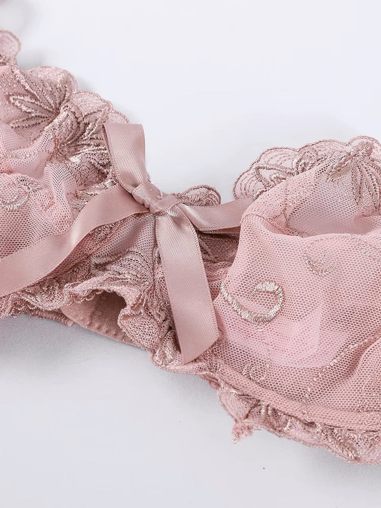 Ultra-thin sexy lace women's underwear bra set with underwire, breathable and transparent